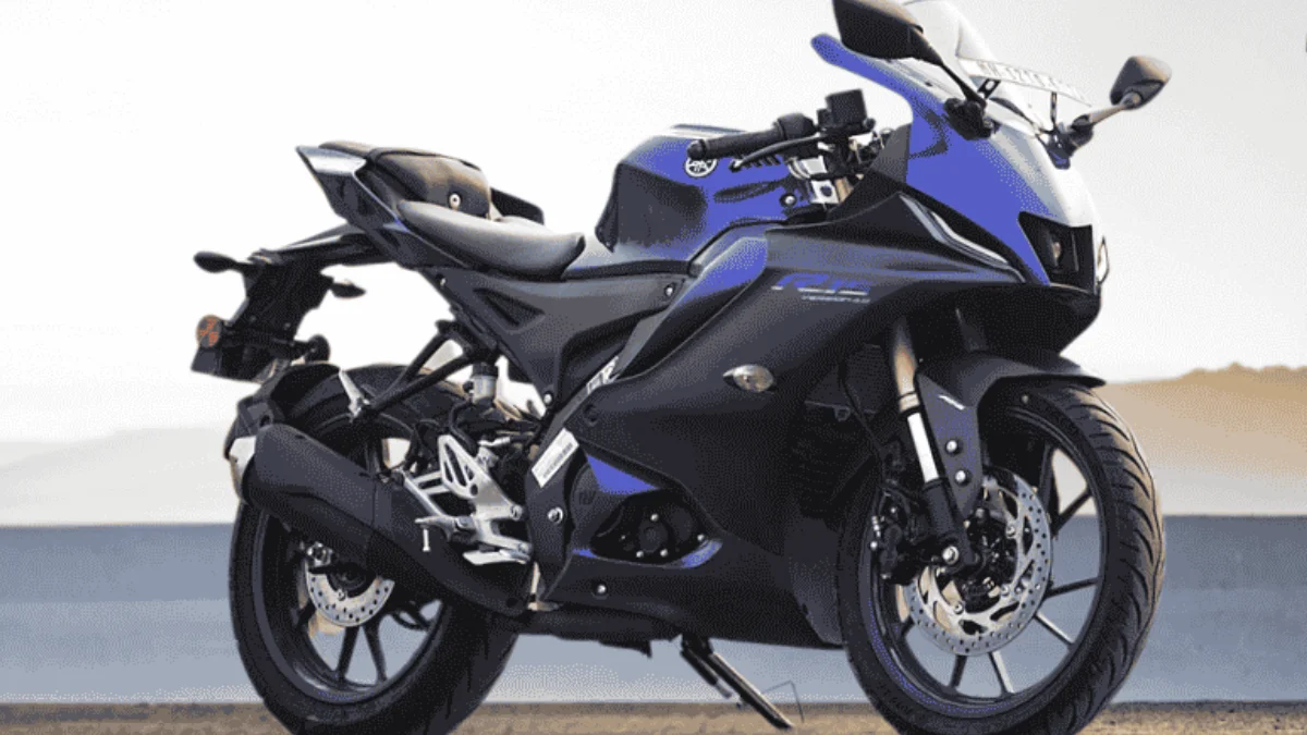 Yamaha R15 V4