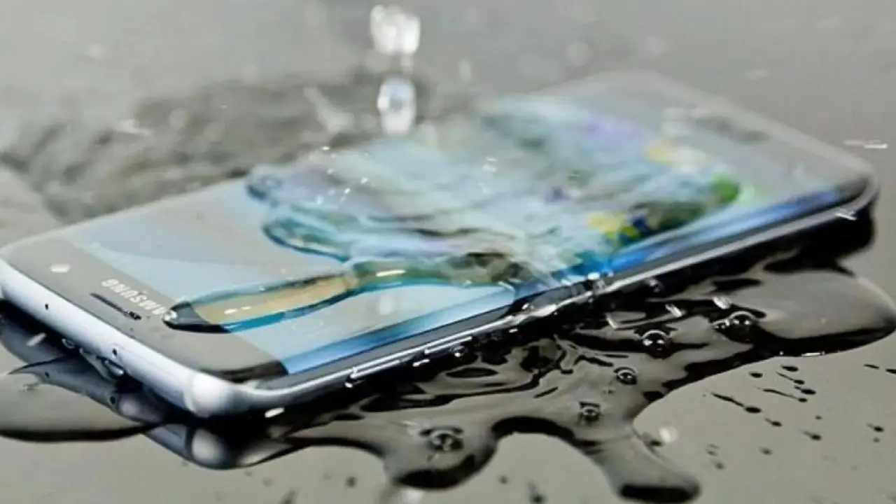 3 Best Samsung Smartphones to Buy in 2025 with Full Waterproofing